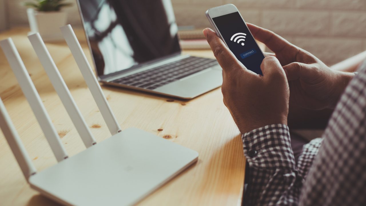 Como comparar planos de internet e escolher o ideal